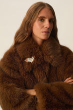 Carica l'immagine nel visualizzatore di Gallery, SPILLA CORGI 2.0