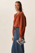 Carica l&#39;immagine nel visualizzatore di Gallery, BLUSA EULALIE
