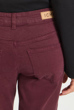 Carica l'immagine nel visualizzatore di Gallery, JEANS RAVEN
