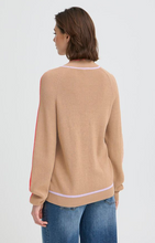 Carica l'immagine nel visualizzatore di Gallery, MAGLIA BROWN
