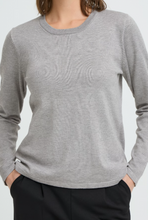 Carica l&#39;immagine nel visualizzatore di Gallery, MAGLIA SIMPLE
