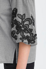 Carica l'immagine nel visualizzatore di Gallery, BLUSA ROMANTIC
